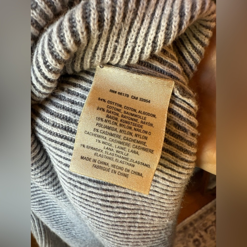Anthropologie Knit Poncho - Picture 4 of 5